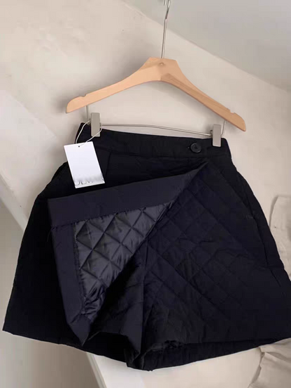 Quilted Wrap Short Pants
